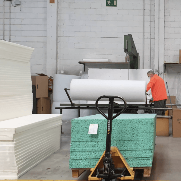 ¿Dónde puedo conseguir y comprar Espuma para tapizar? Montaje