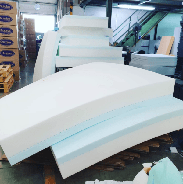 ¿Dónde puedo conseguir y comprar Espuma para tapizar? Planchas
